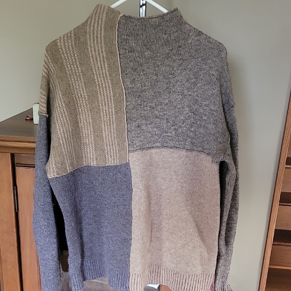 Mystree Men's Turtleneck Patchwork Sweater - Brown and Gray